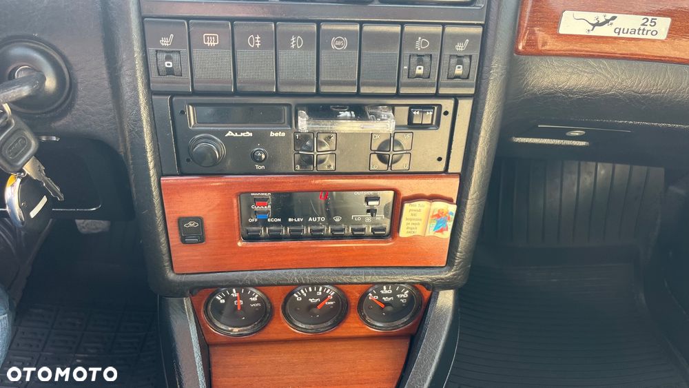 Audi Coupe 2.3 20V - 16