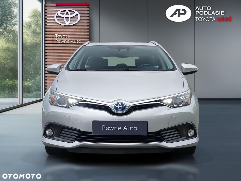 Toyota Auris Hybrid 135 Premium - 3