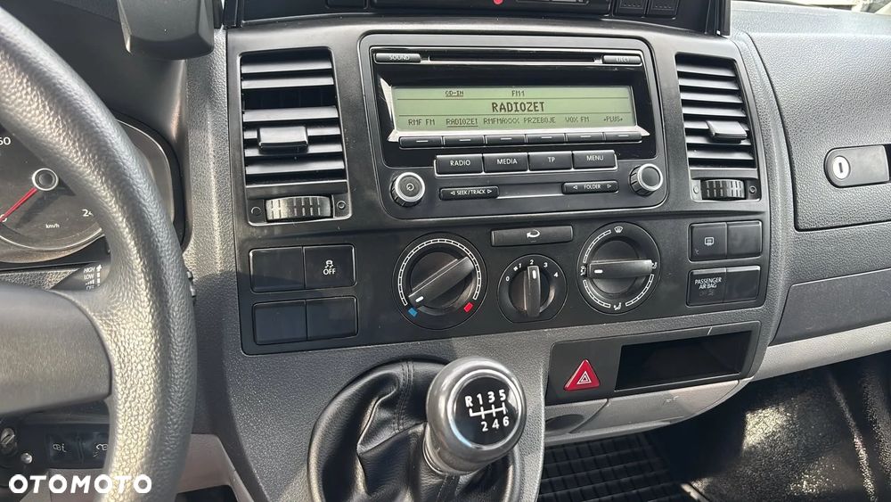 Volkswagen Transporter T5 - 15