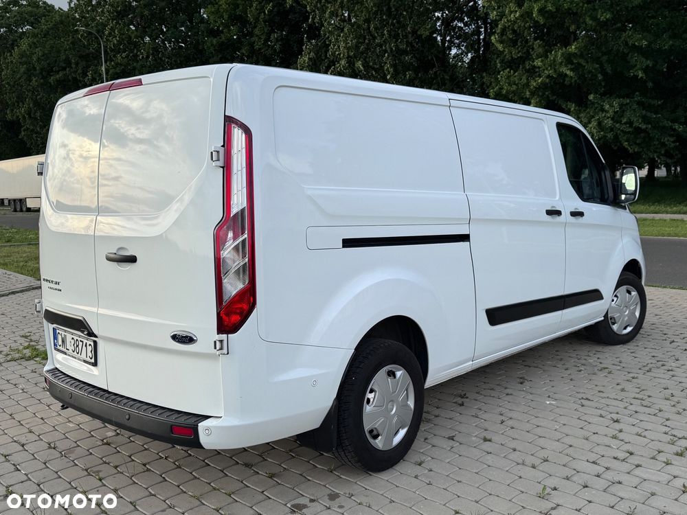 Ford TRANSIT CUSTOM - 14