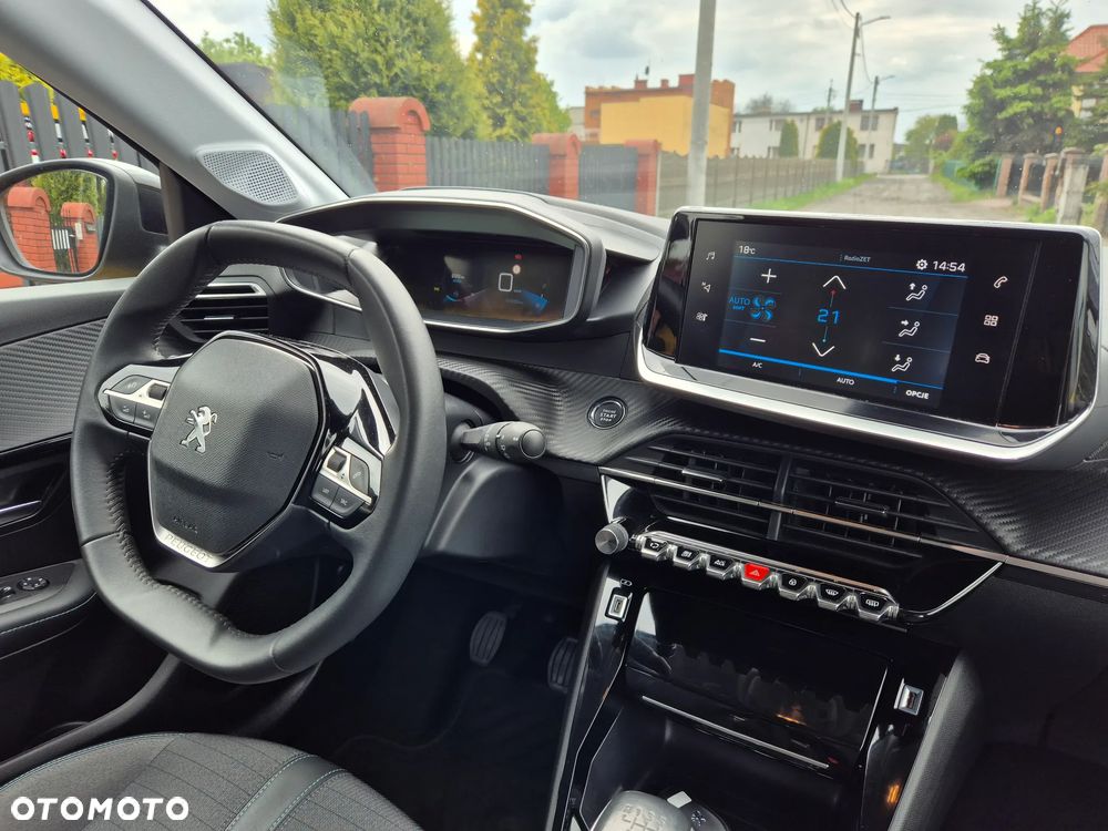 Peugeot 208 1.2 PureTech Allure S&S - 20