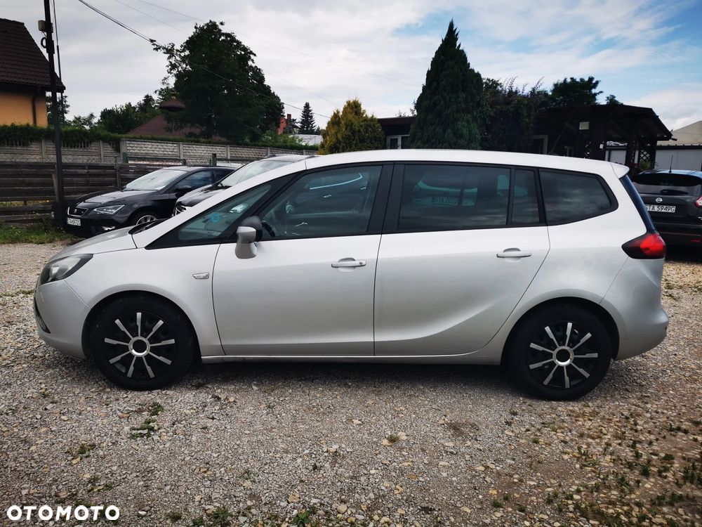 Opel Zafira 2.0 D (CDTI) Automatik Innovation - 2