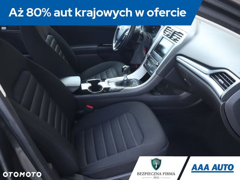 Ford Mondeo SW - 11