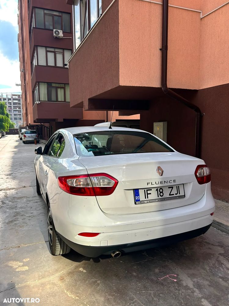 Renault Fluence 1.6 Authentique - 12