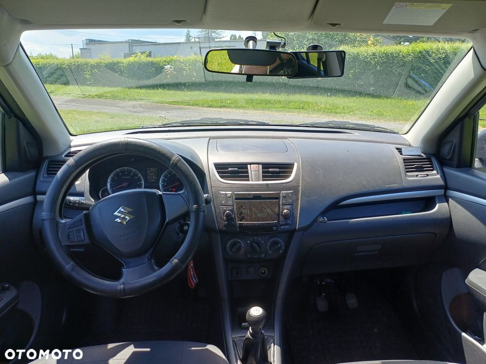 Suzuki Swift - 7