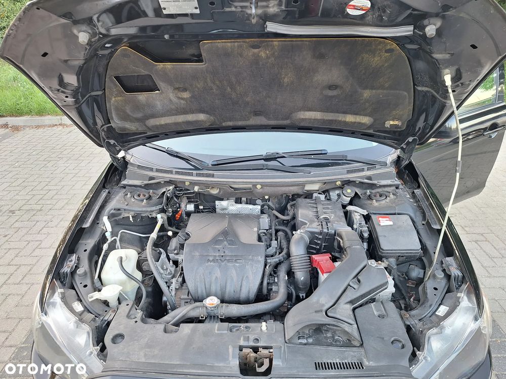 Mitsubishi Lancer 1.6 Invite - 8