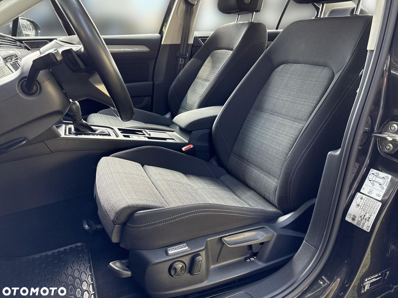 Volkswagen Passat 1.5 TSI EVO Business DSG - 10