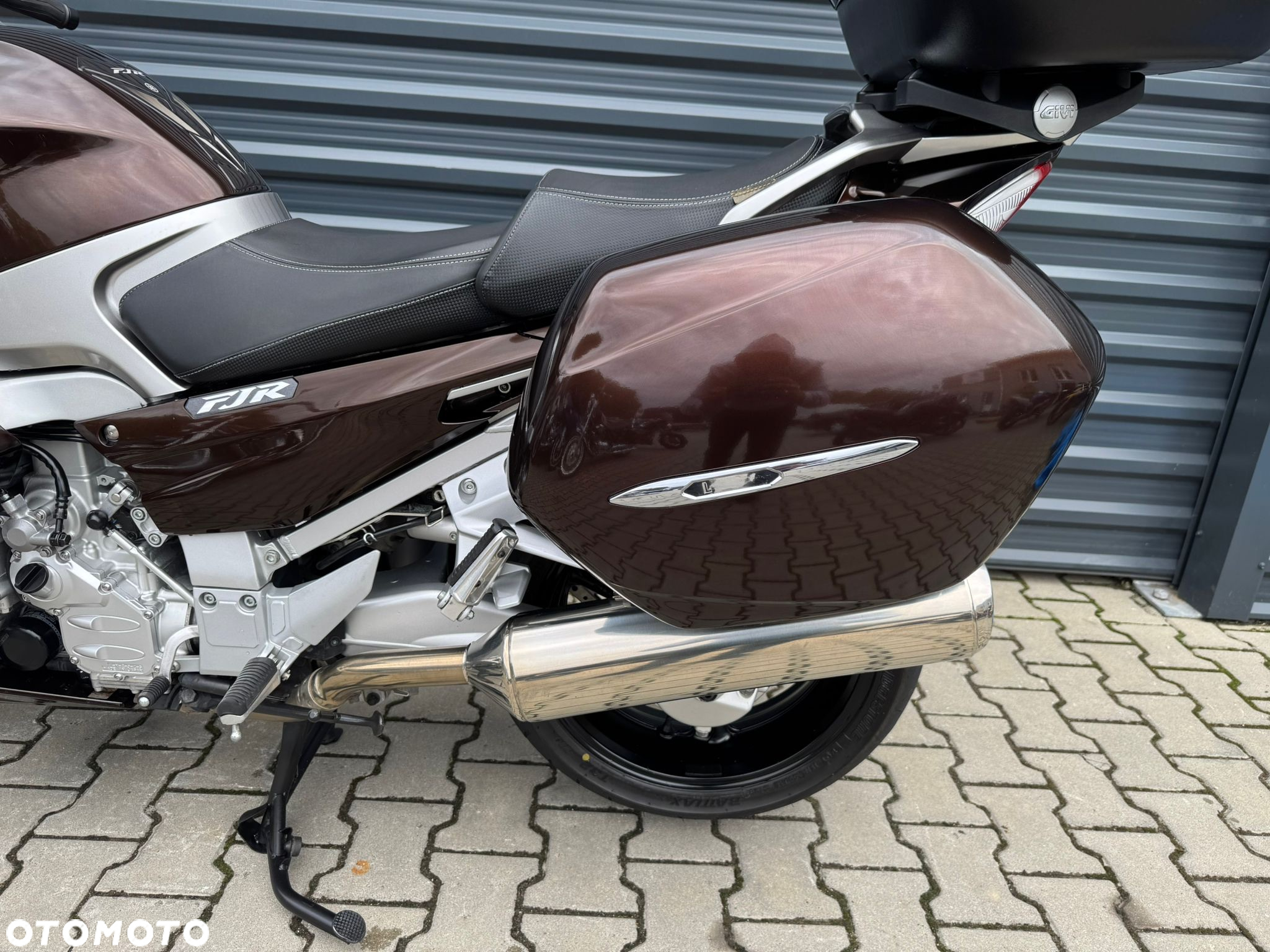 Yamaha FJR - 13