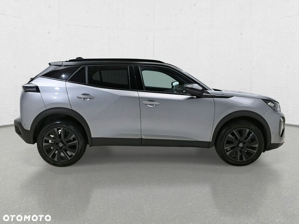 Peugeot 2008 - 8