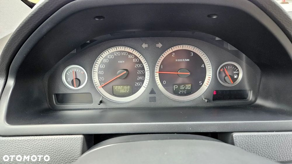 Volvo XC 90 D5 AWD Summum - 11