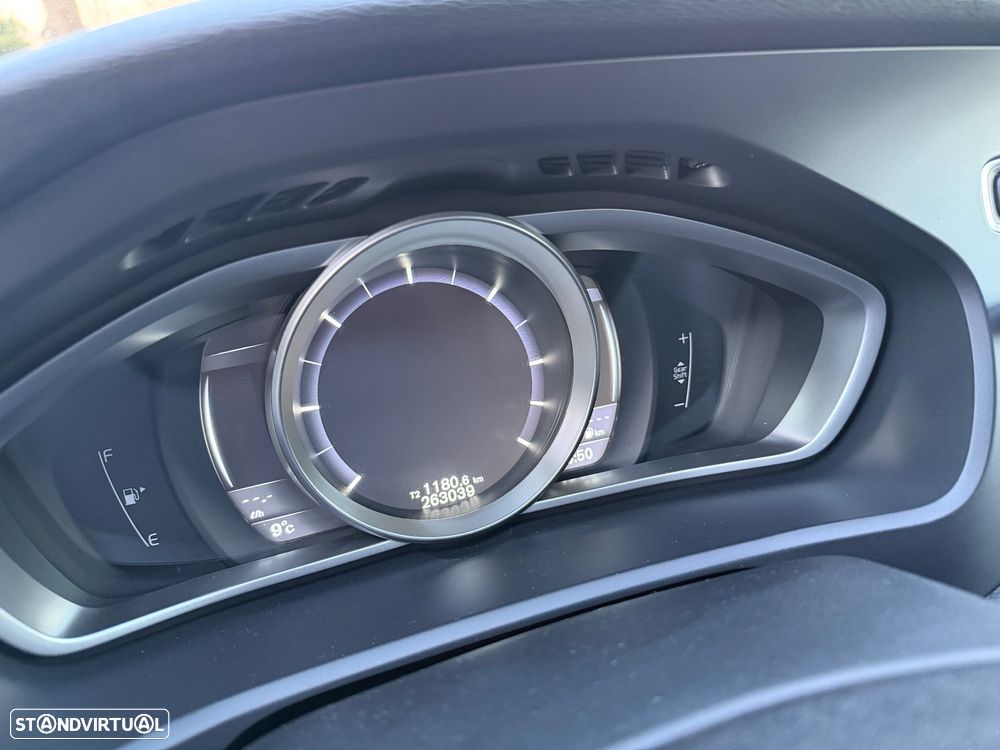 Volvo V40 D4 RDesign - 19