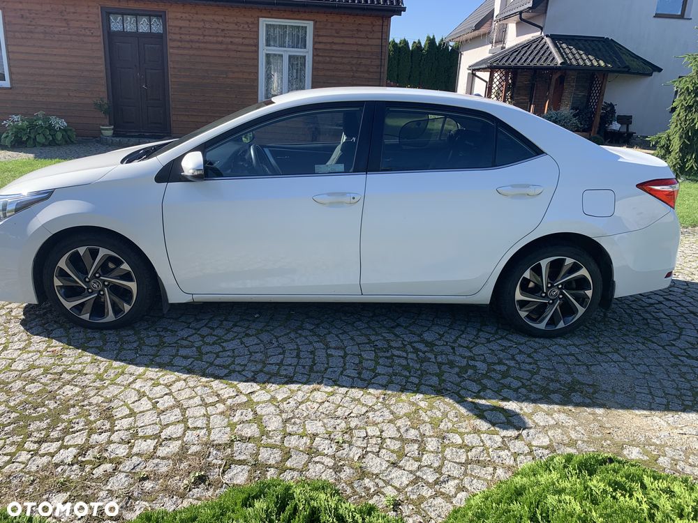 Toyota Corolla 1.4 D-4D Premium - 9