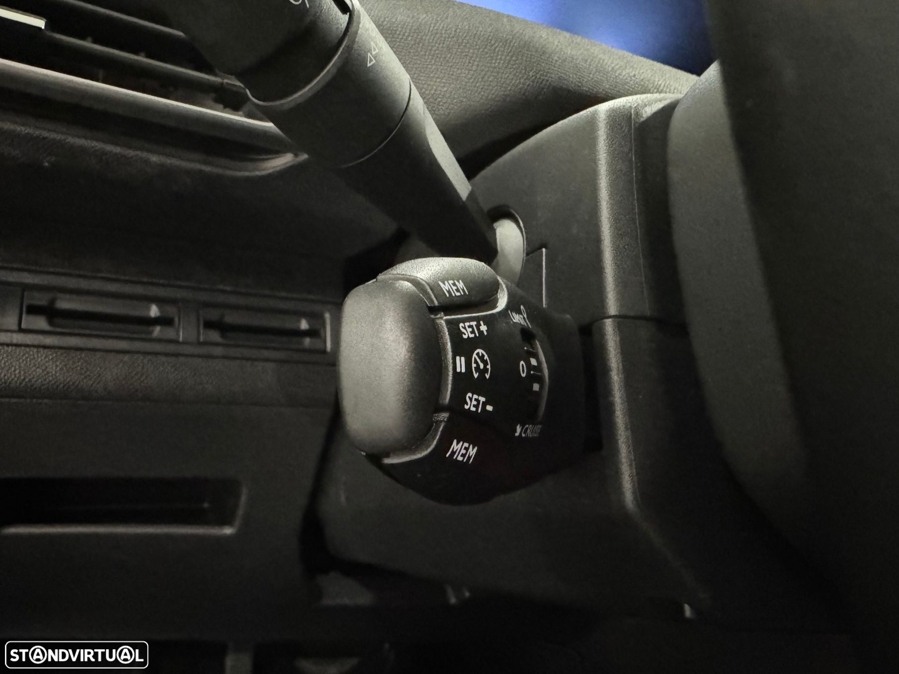 Peugeot 3008 1.6 BlueHDi Active - 52
