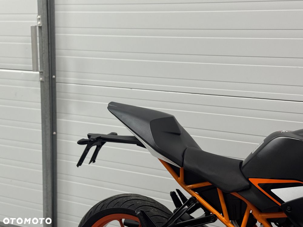 KTM RC 125 - 7
