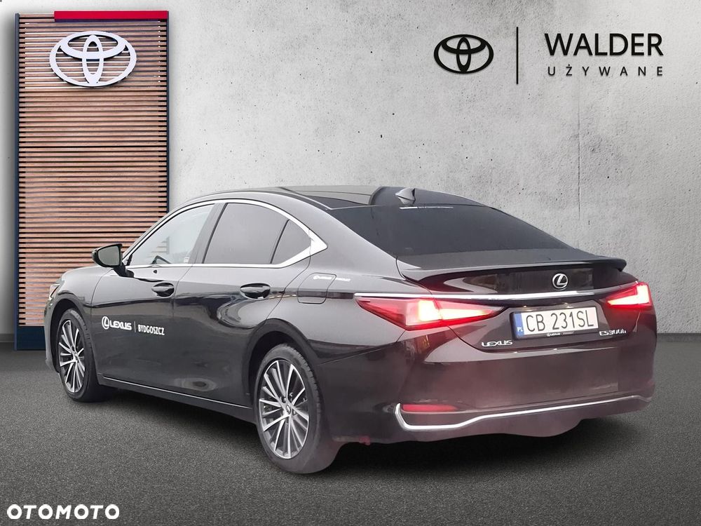 Lexus ES 300h Prestige - 3