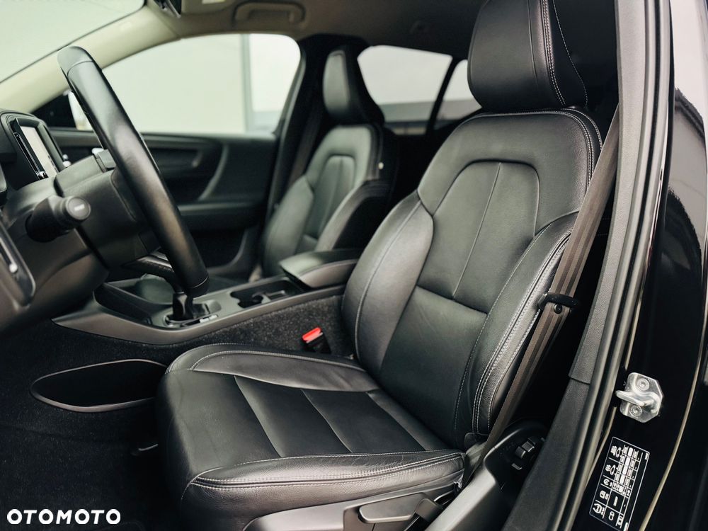 Volvo XC 40 D3 Momentum Pro - 27