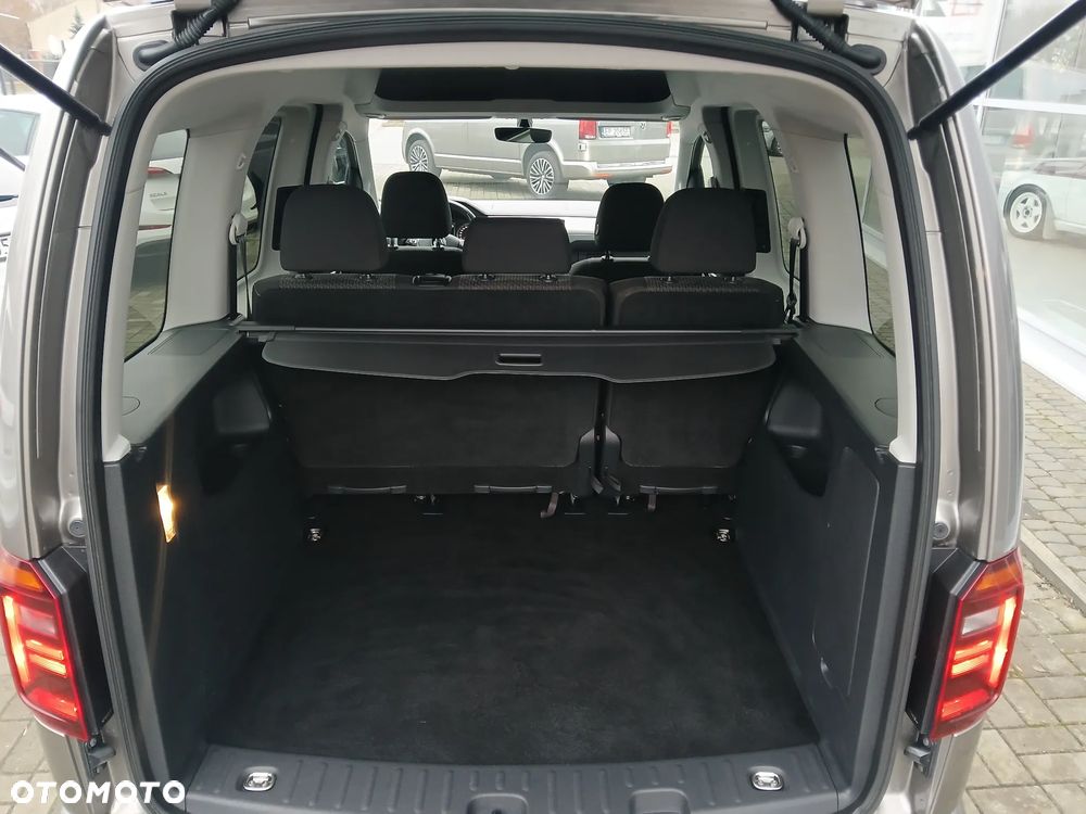 Volkswagen Caddy 1.4 TSI Trendline DSG - 8