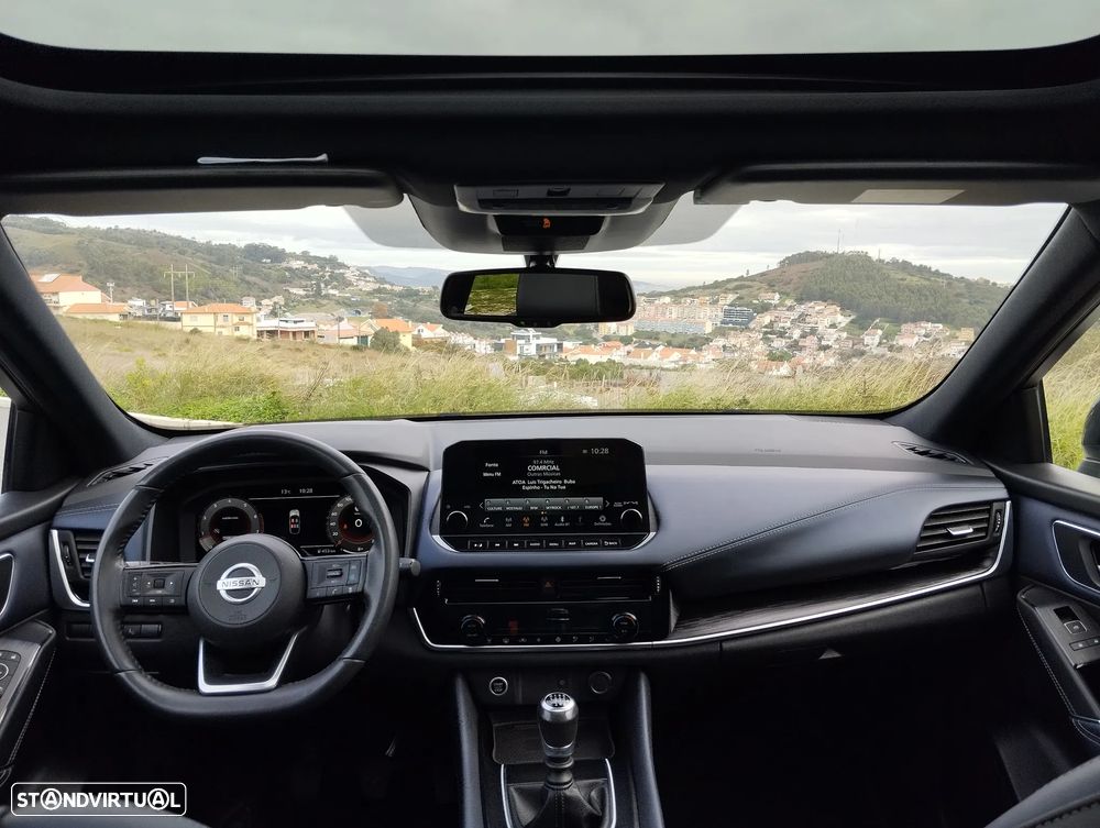 Nissan Qashqai 1.3 DIG-T MHEV Premiere Edition - 14