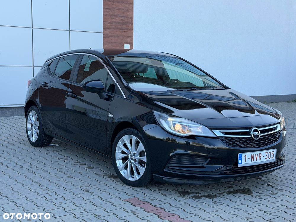 Opel Astra 1.6 D (CDTI) Dynamic - 4
