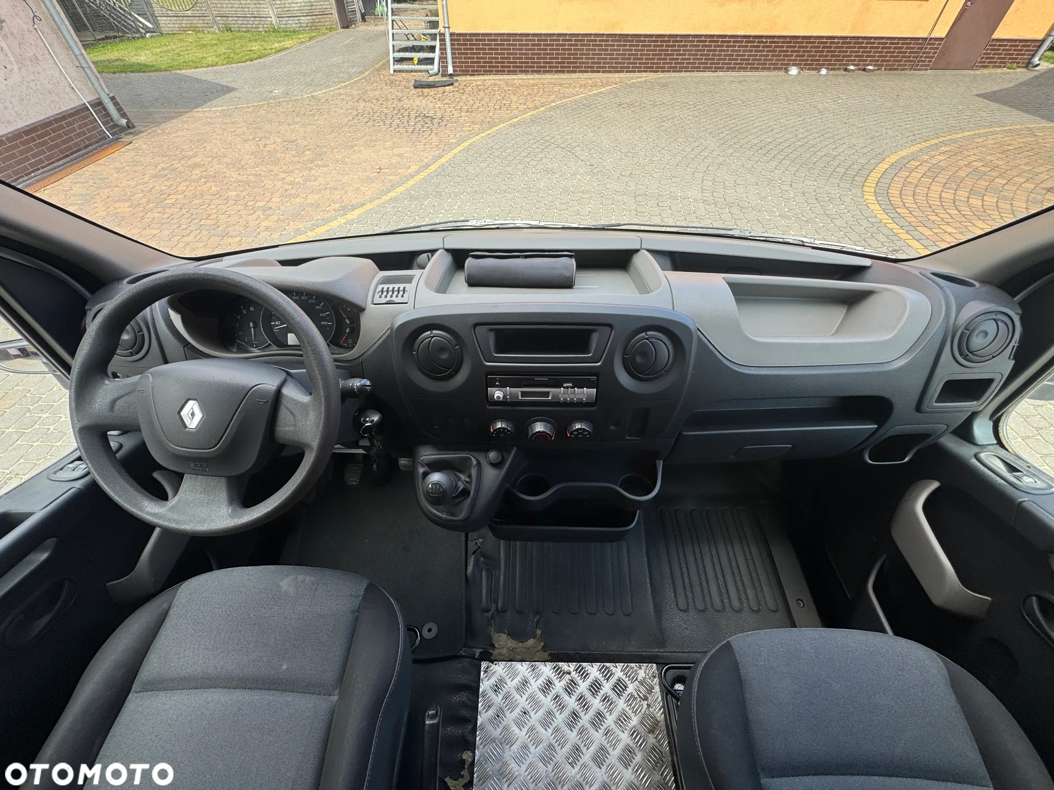 Renault Master - 18