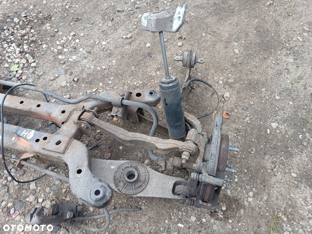 OPEL INSIGNIA A WÓZEK TYŁ TYLNA BELKA KOMPLETNA  SEDAN /HB - 2