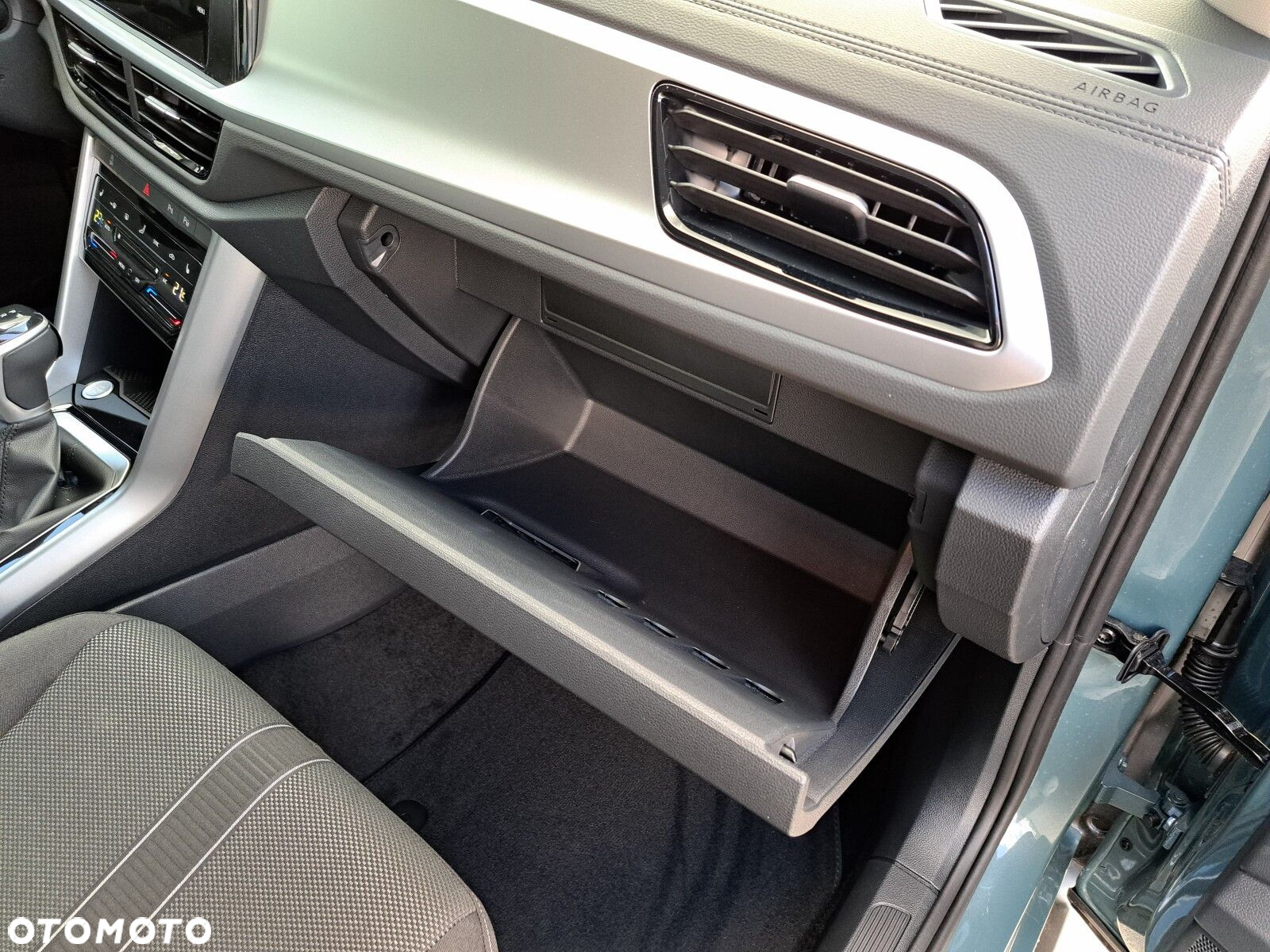 Volkswagen T-Roc 1.5 TSI Life Plus DSG - 33