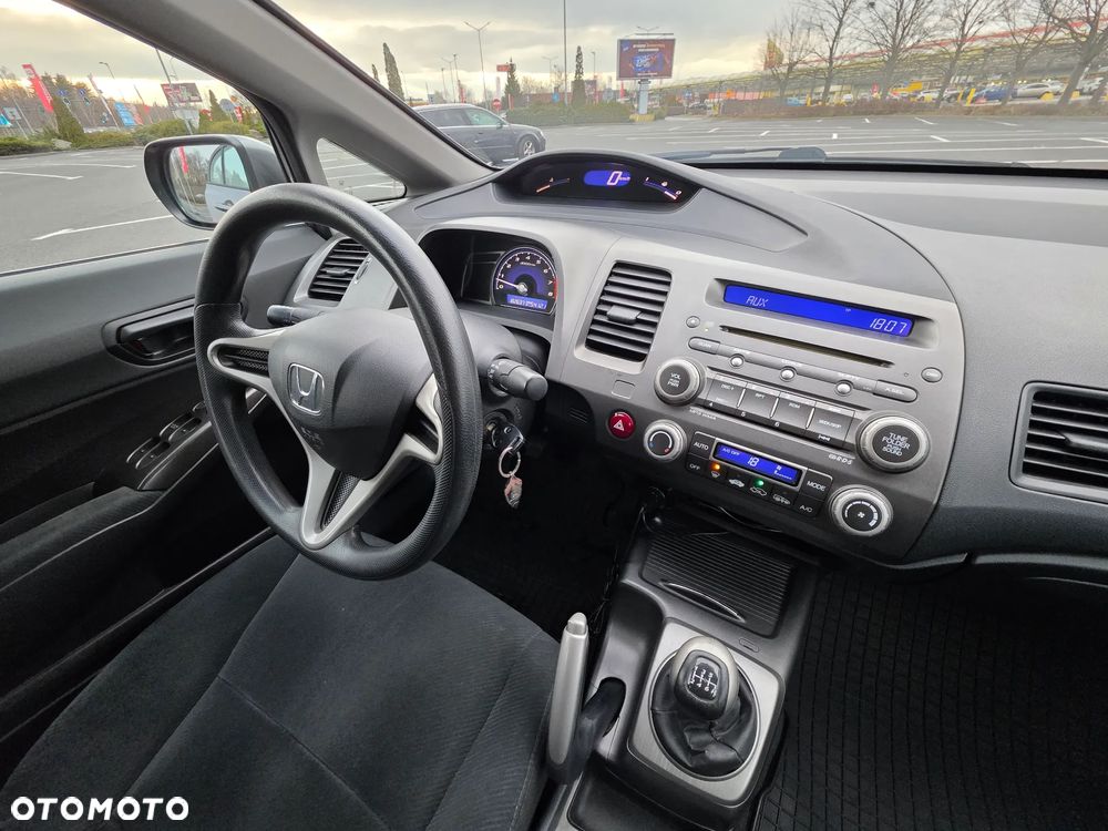 Honda Civic 1.8 Comfort - 15