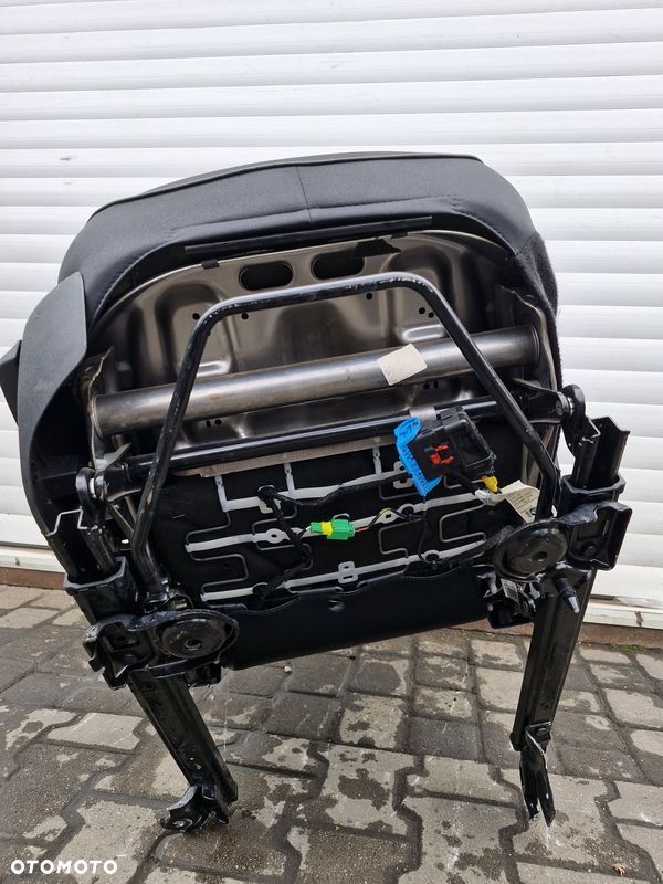 fiat 500x 500 x fotel pasażera prawy przód przedni półskóra - 9