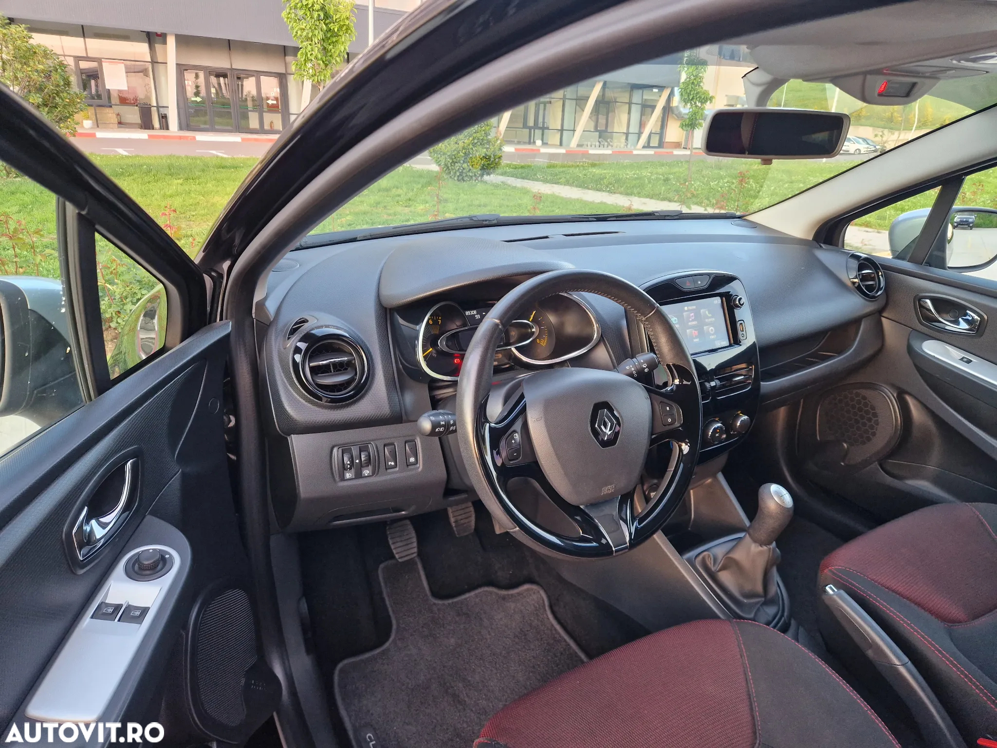Renault Clio (Energy) TCe 90 Bose Edition - 8