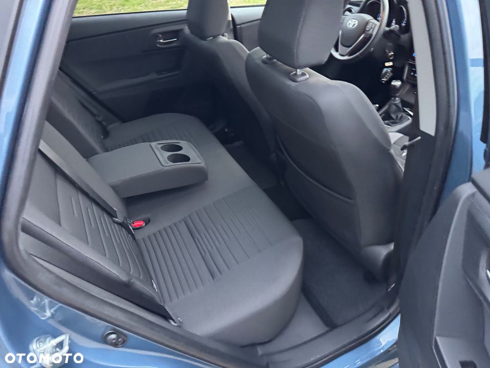 Toyota Auris 1.2 Turbo Edition S+ - 17