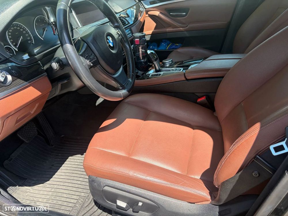 BMW 520 d Line Luxury Auto - 12