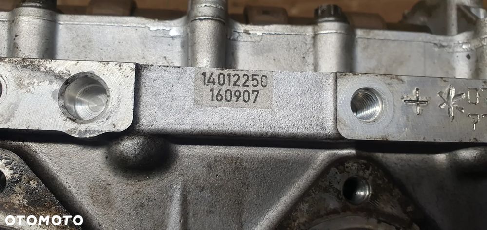 Głowica kompletna wałki BMW I E87 Lift 2.0D 7797676 7781093 7797678 - 7