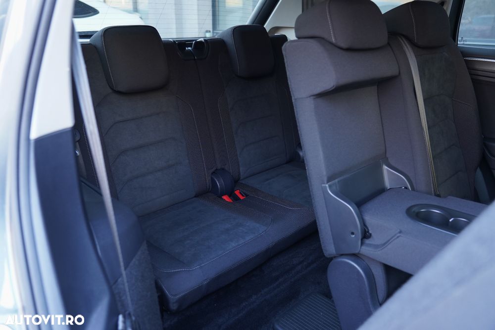 Volkswagen Tiguan 2.0 TDI 4Mot DSG Elegance - 23