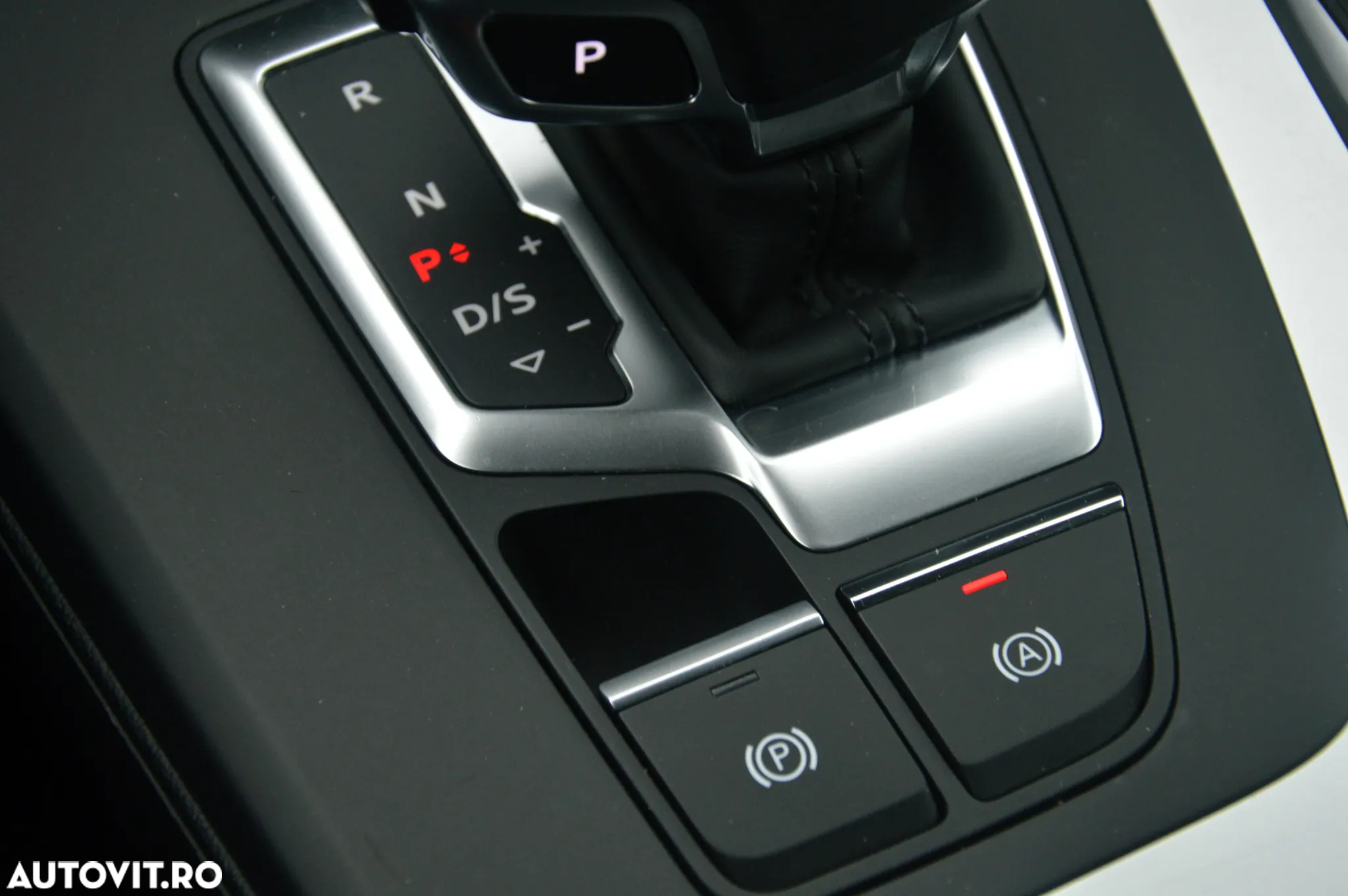 Audi Q5 35 TDI S tronic S line business - 32