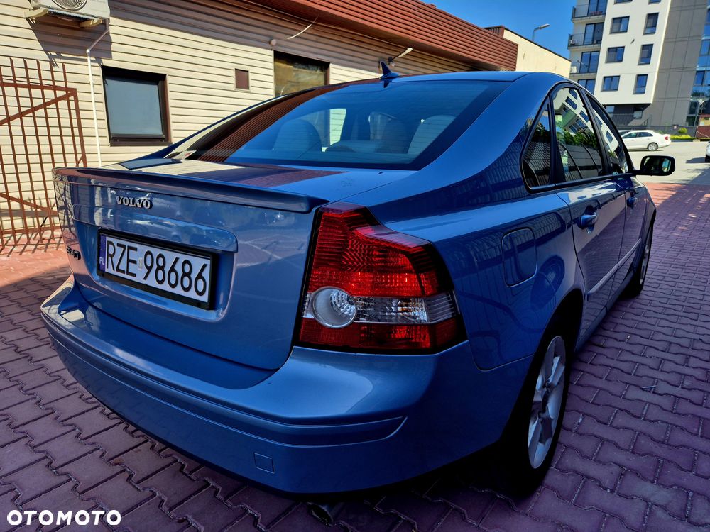 Volvo S40 T5 Momentum - 11
