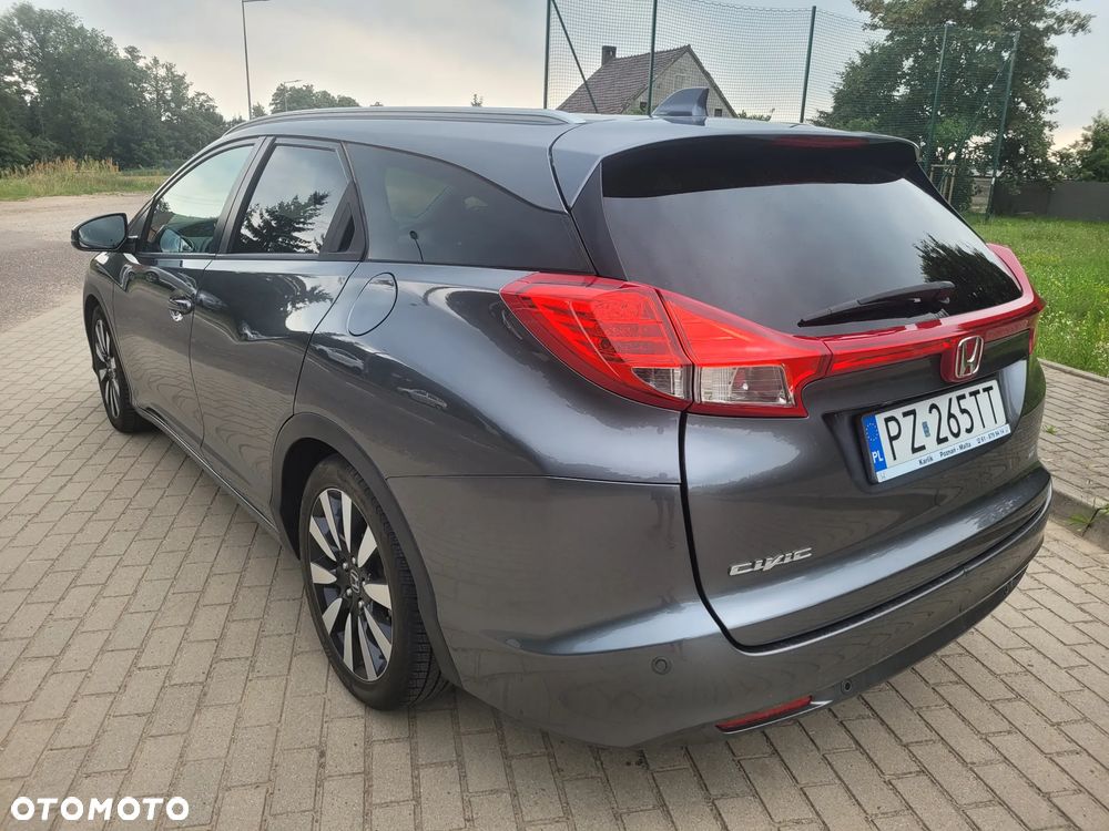 Honda Civic 1.8 i-VTEC Automatik Executive - 8