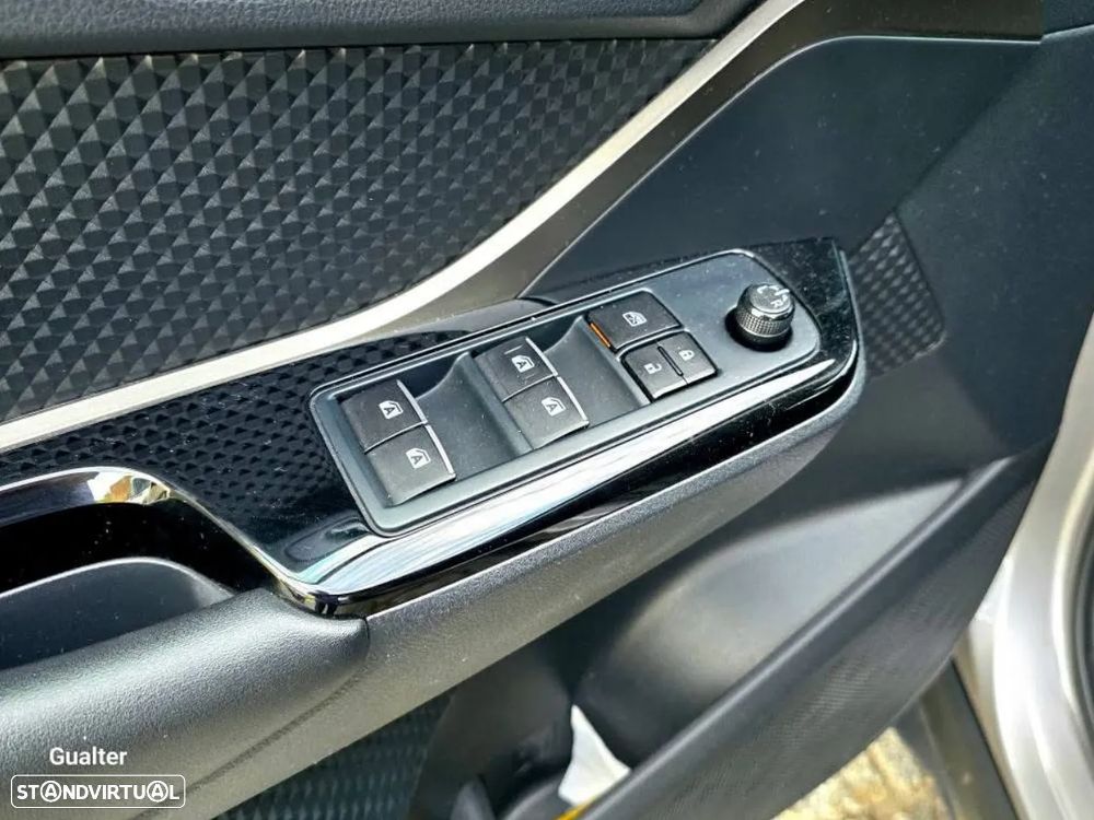 Toyota C-HR 1.8 Hybrid Exclusive - 5