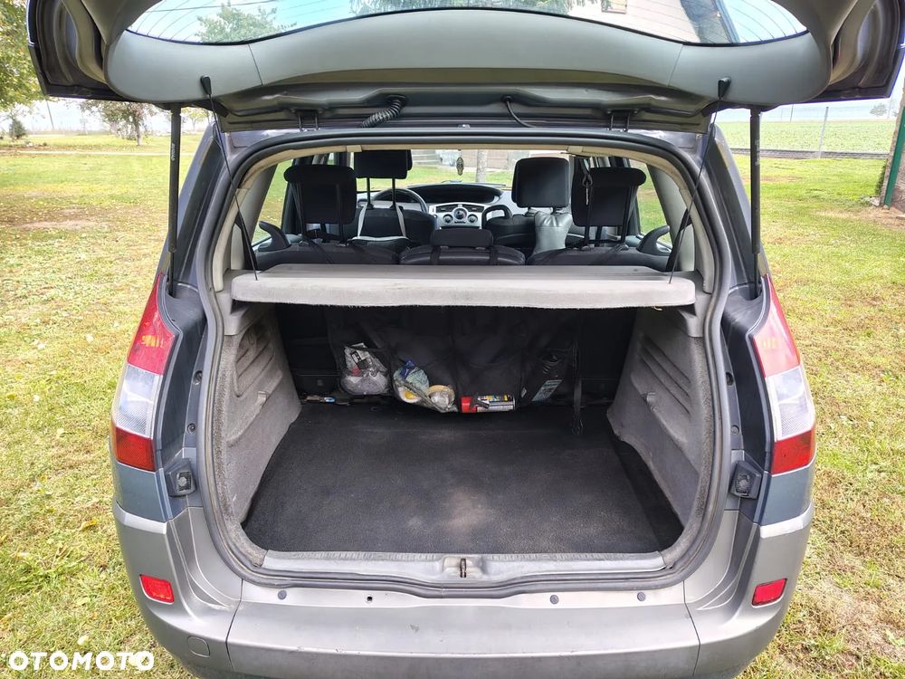 Renault Scenic - 9