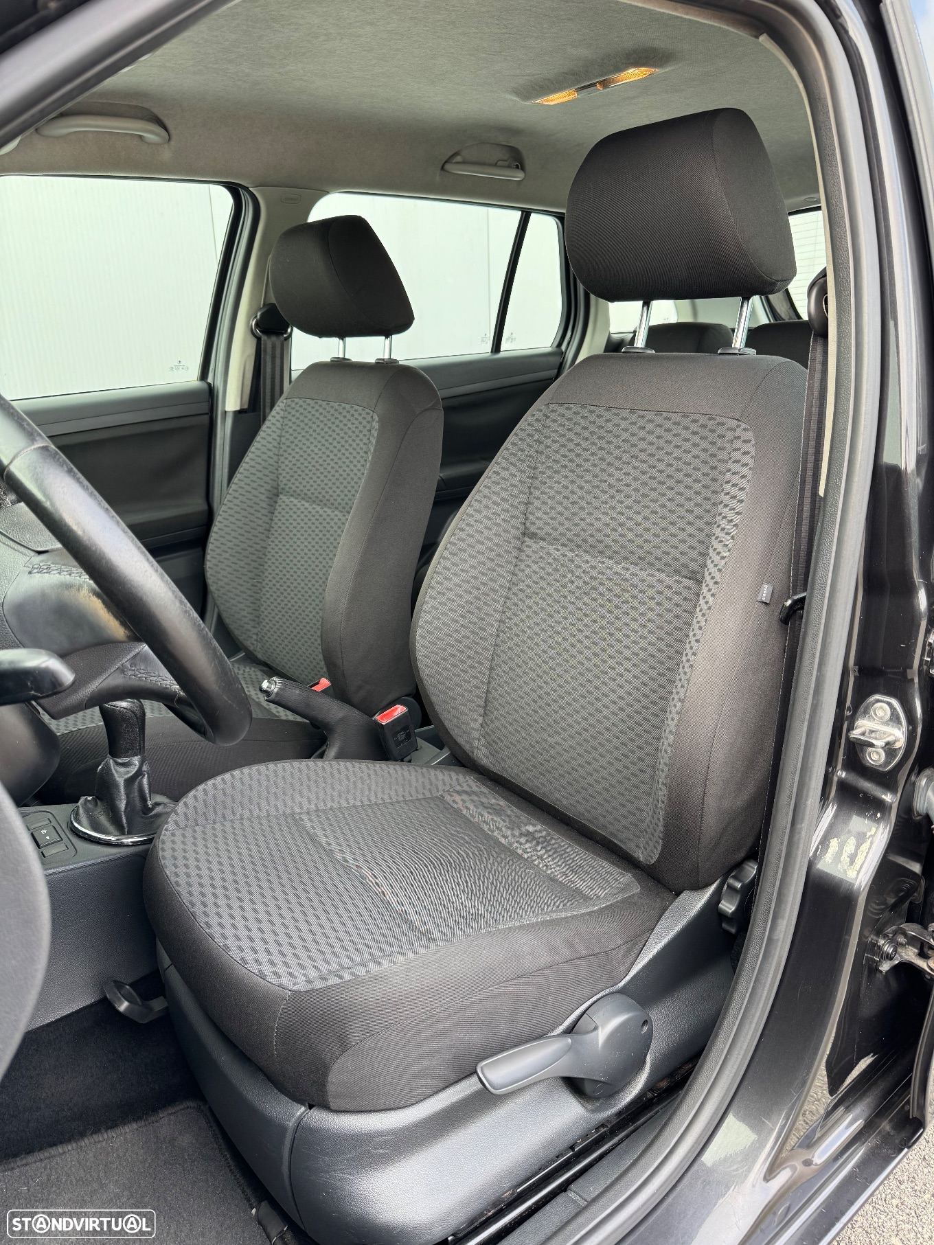 Skoda Fabia Break 1.6 TDi Active Plus - 10