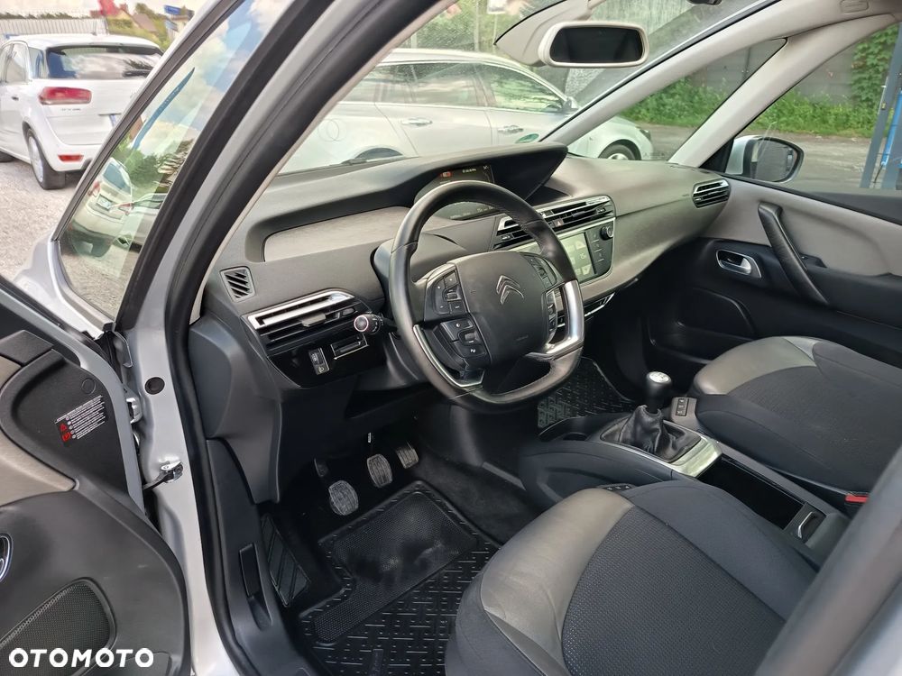 Citroën C4 Grand Picasso 1.6 e-HDi Exclusive - 16