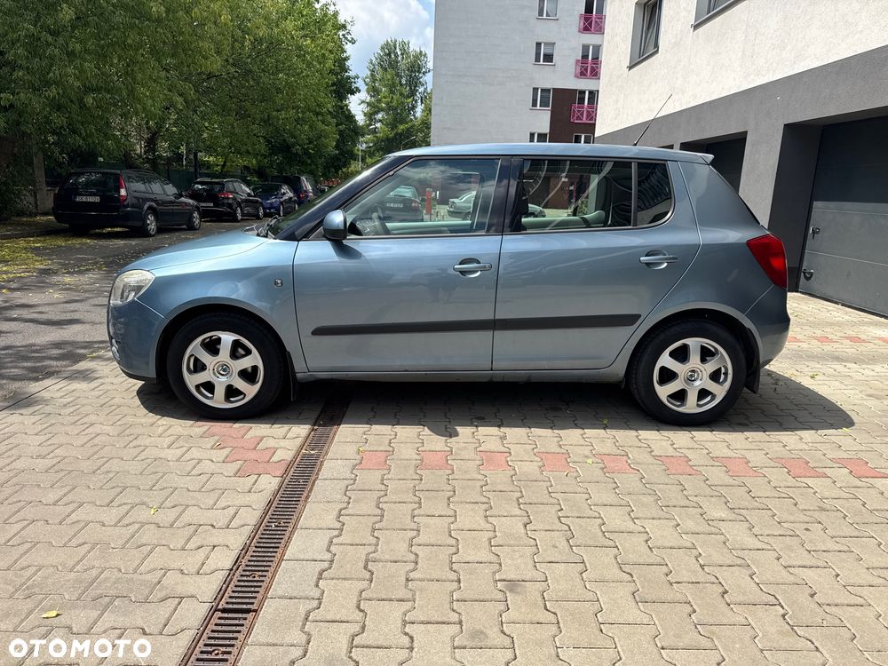 Skoda Fabia 1.2 HTP Ambition - 2