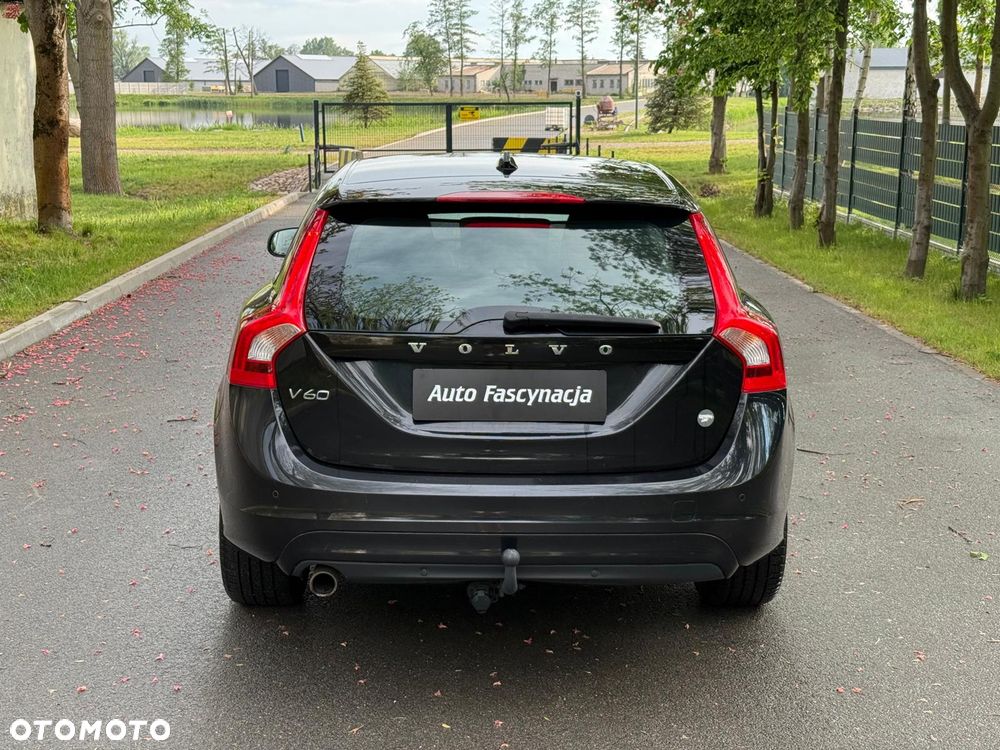 Volvo V60 D4 Geartronic Edition - 2