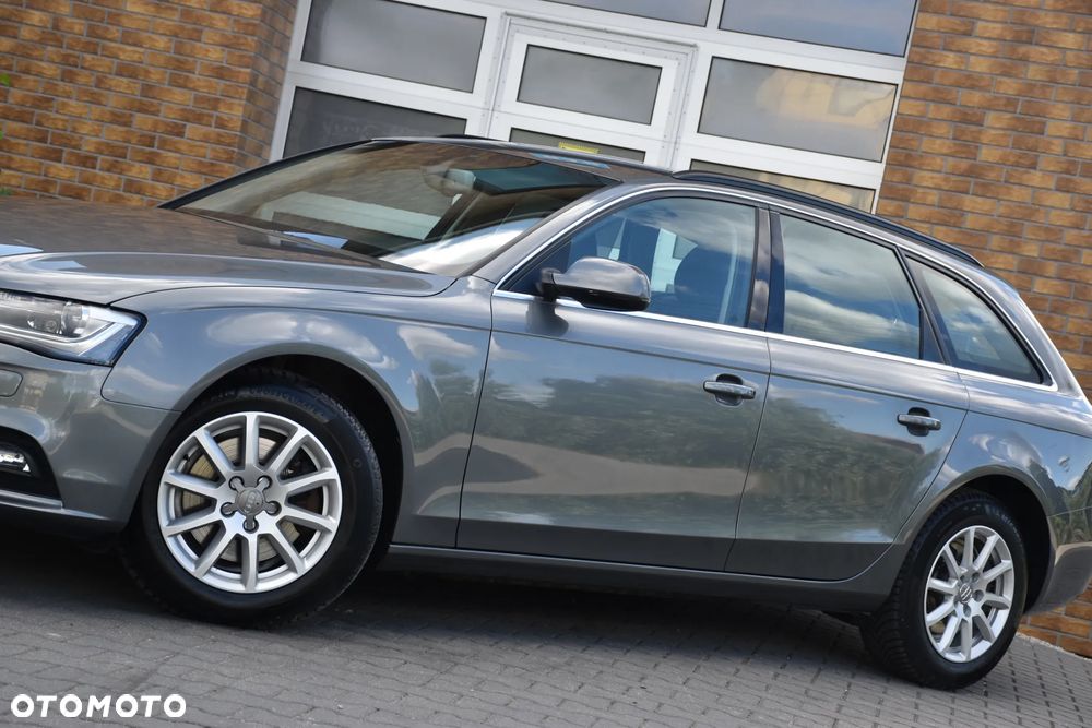 Audi A4 Avant 2.0 TDI DPF clean diesel Ambiente - 38