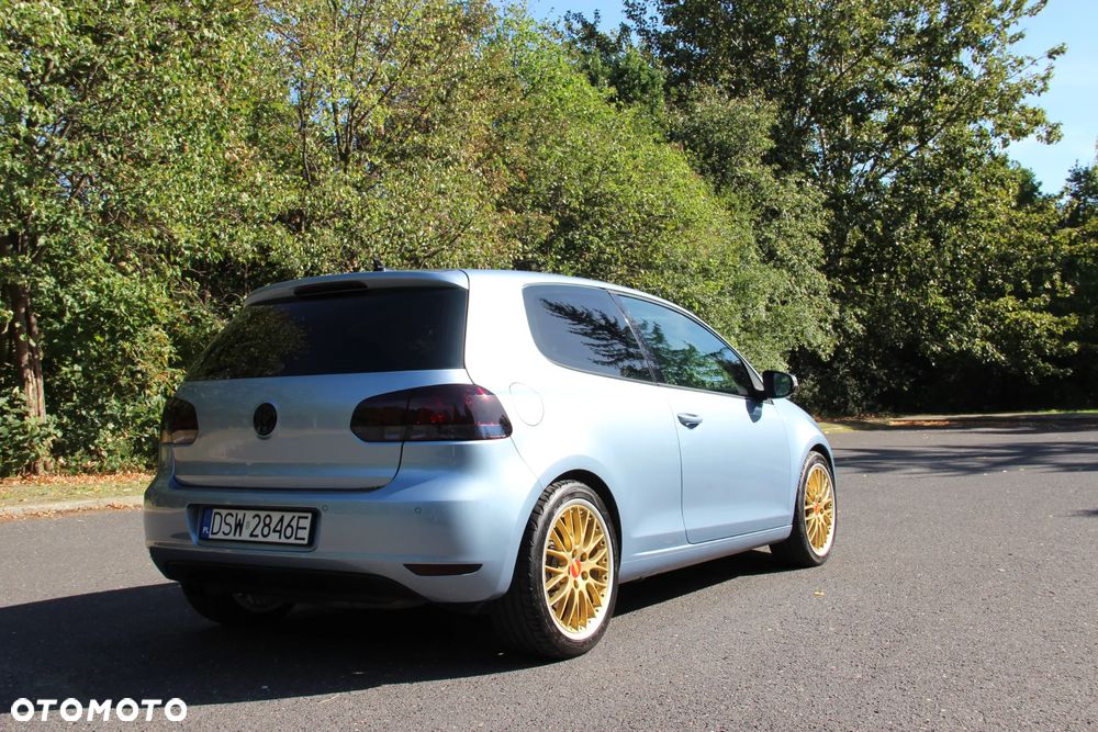 Volkswagen Golf - 5