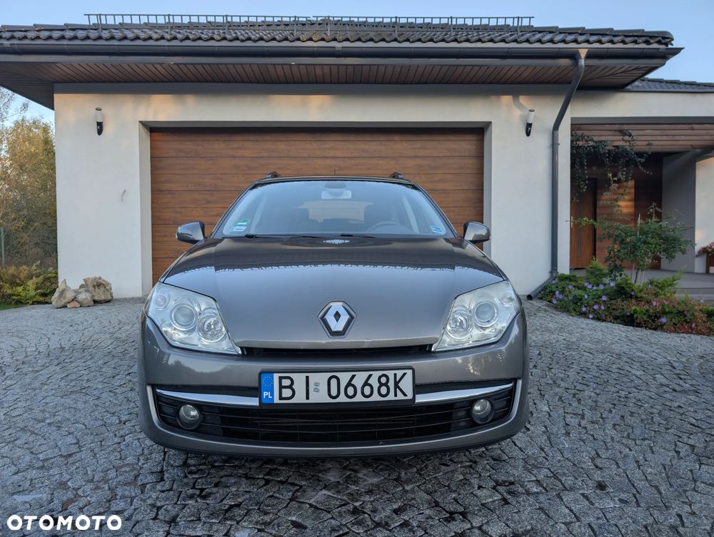 Renault Laguna 2.0 DCi SL Tech Run - 6