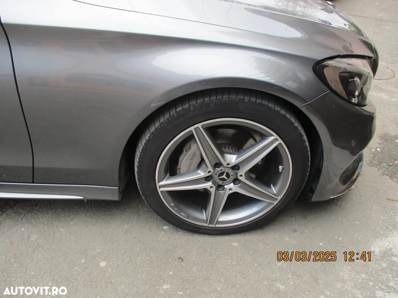 Mercedes-Benz C 200 Coupe AMG Line - 8
