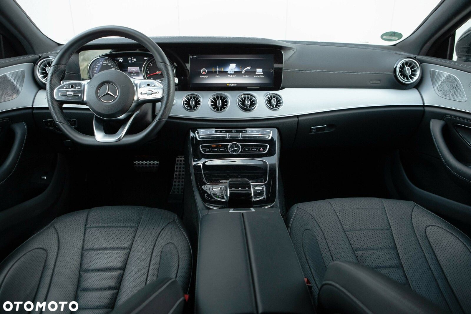 Mercedes-Benz CLS - 26