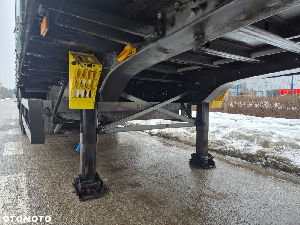 Schmitz Cargobull Standard 5x2018 podnoszony dach z Niemiec  / OŚ PODNOSZONA / ładne opony / od pierwszego właściciela / OKAZJA - 28