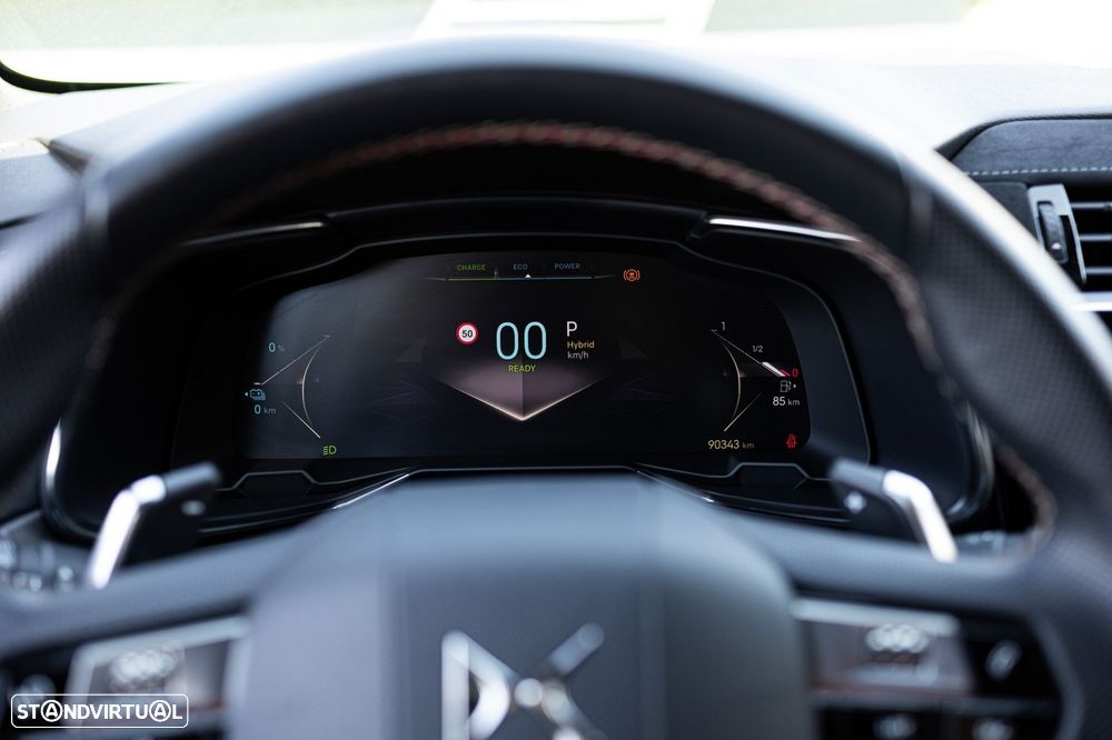 DS DS7 Crossback E-Tense Performance Line EAT8 - 27