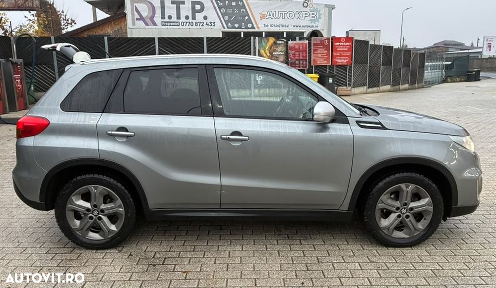 Suzuki Vitara - 12